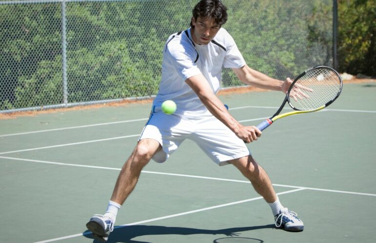Tennis : le Français Alexandre Müller remporte son premier titre à Hong Kong
